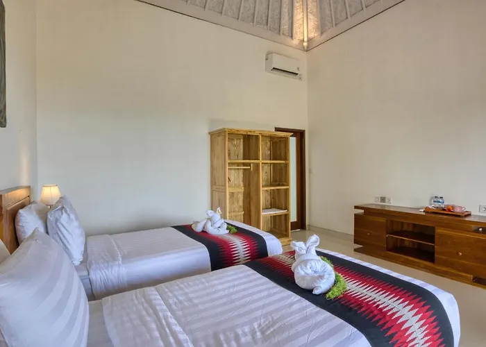 Tunjung Hill Gasthof 3*